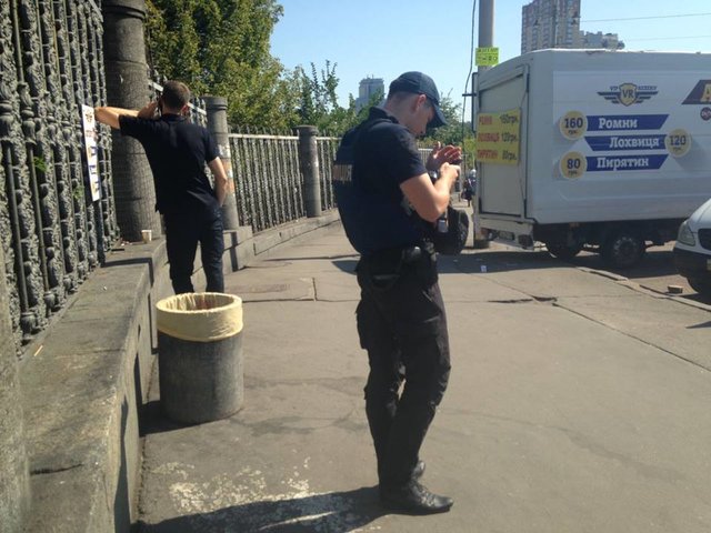 В Киеве неизвестные открыли стрельбу. Фото: полиция