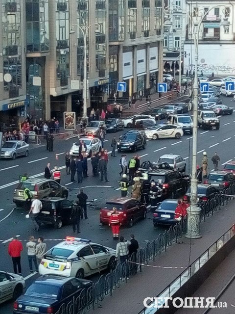 В Киеве взорвалось авто