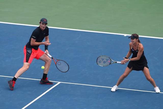 Швейцарка Мартина Хингис и британец Джейми Маррей выиграли US Open в миксте. Фото AFP
