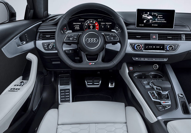 Audi представила универсал RS4 четвертого поколения. Фото: Audi