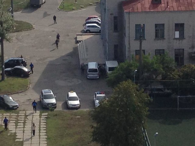 Конфликт произошел возле здания спорткомплекса. Фото: facebook.com/liliia.melnykova