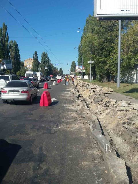 На ул. Елены Телиги частично ограничат движение транспорта. Фото: facebook.com/kievavtodor