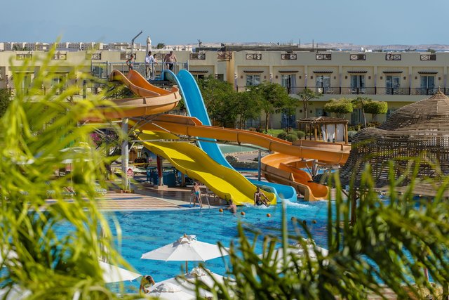Ближайший к аэропорту пятизвездочный отель находится в 10 минутах. Фото: Concorde El Salam Sharm El Shiekh Hotel