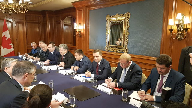 В Торонто стартовали переговоры Порошенко и Трюдо, фото Сегодня