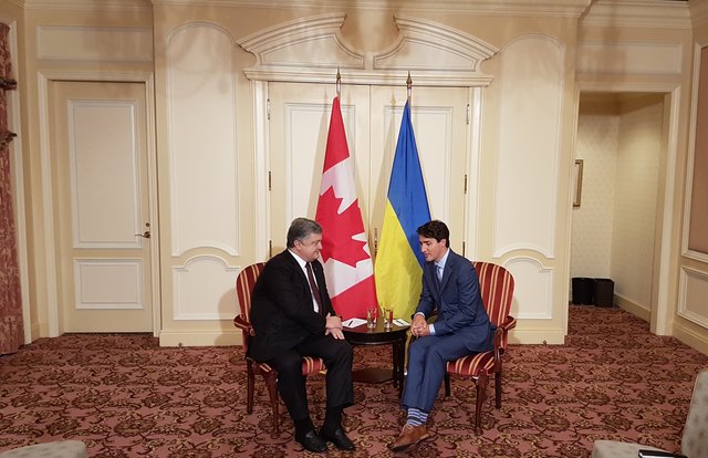 В Торонто стартовали переговоры Порошенко и Трюдо, фото Сегодня