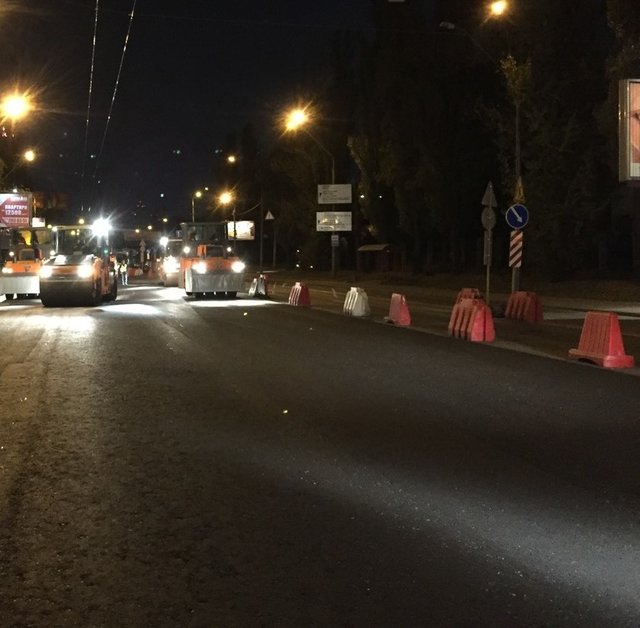 После завершения работ на четной стороне ул. Телиги дорожники начнут другие подготовительные работы. Фото: kievcity.gov.ua
