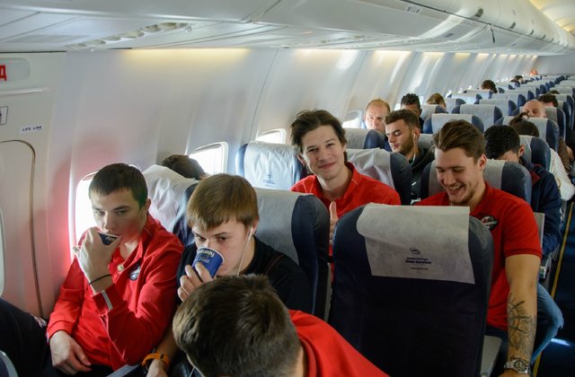Хоккеисты "Донбасса" вылетели в Ригу. Фото ХК "Донбасс"