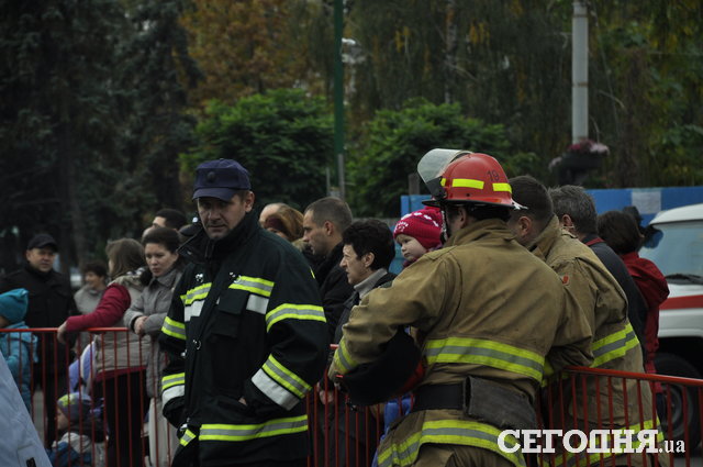 <p>Змагання пожежників в Києві. Фото: Міла Князьська-Ханова, "Сегодня"</p>