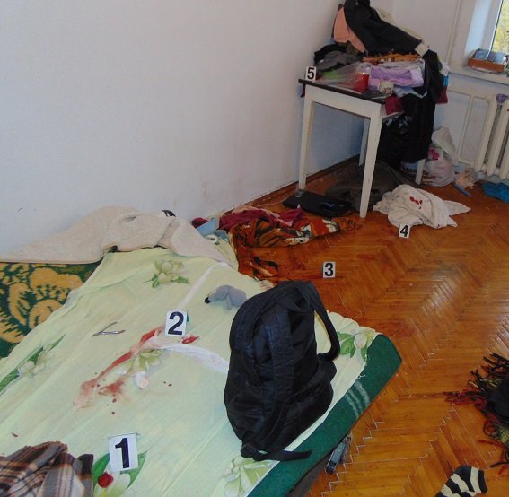 <p>Дівчина штрикнула хлопця ножем. Фото: kyiv.npu.gov.ua</p>