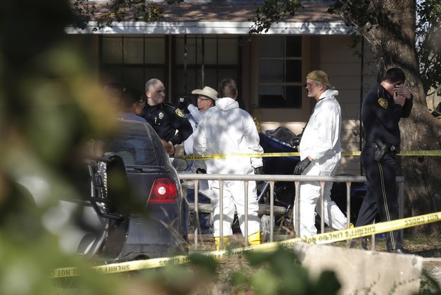 В Техасе жертвами стрельбы в церкви стали 26 человек, фото AFP