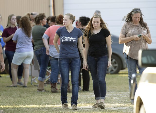 В Техасе жертвами стрельбы в церкви стали 26 человек, фото AFP