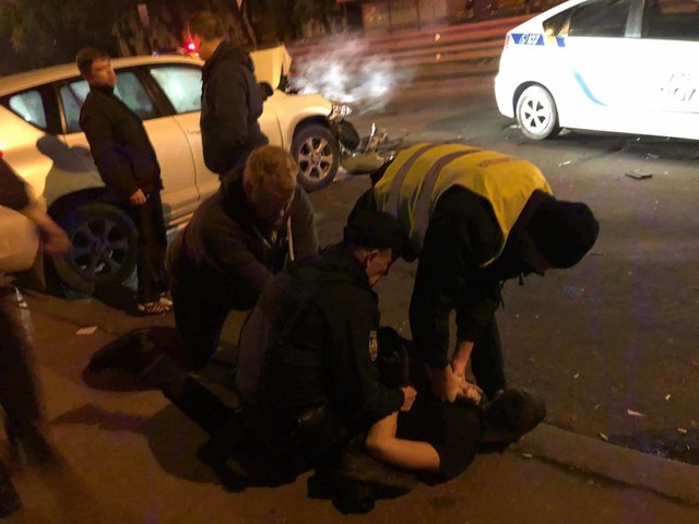 В Киеве произошло пьяное ДТП с погоней, фото Андрей