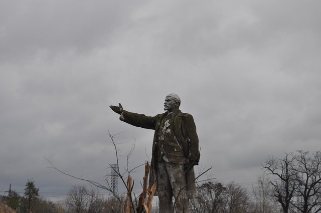 Ленин на Минском массиве. Фото: iloveobolon.kiev.ua