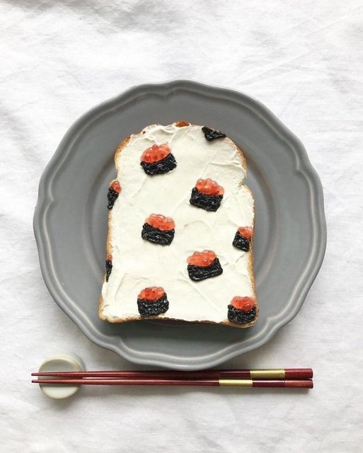 Дизайнер из Японии превращает тосты в произведения искусства Фото: Eiko Mori