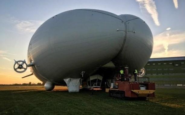 Дирижабль длиной 92 метра способен поднимать до 10 тонн груза. Фото: соцсети
