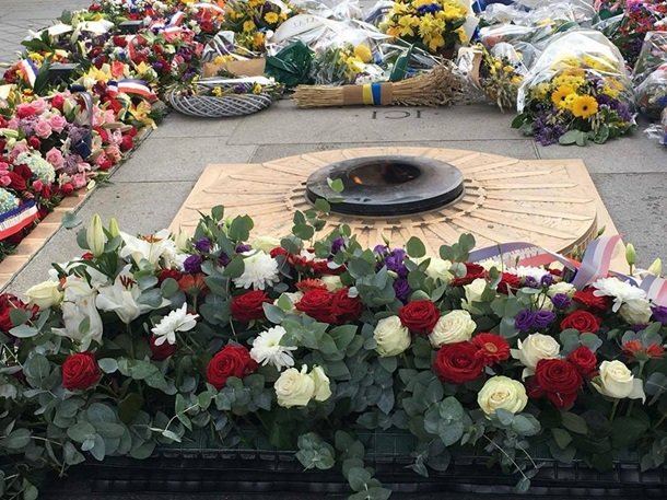 В Париже почтили память жертв Голодомора, фото Страница Fаcebook Ivanna Klympush-Tsintsadze
