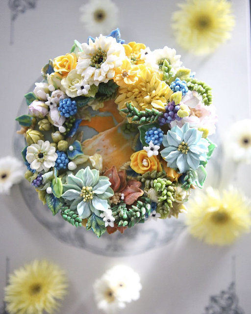 Капкейки с цветочным декором Фото: instagram.com/soocake_ully