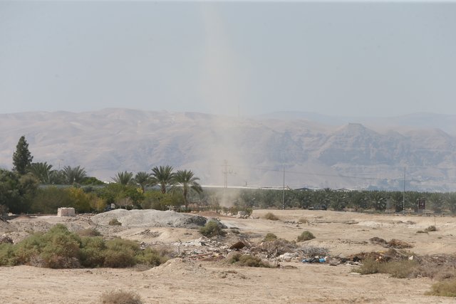 Из Иордана в Иерусалим. Началась песчаная буря | Фото: Александр Яремчук