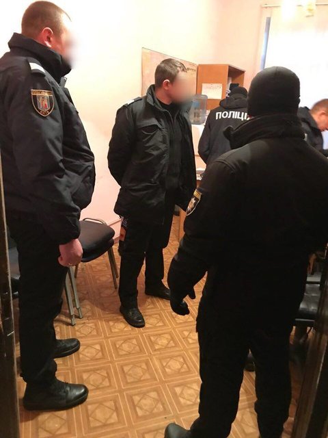 Возглавлял группу подполковник полиции. Фото: facebook.com/kyiv.gp.gov.ua