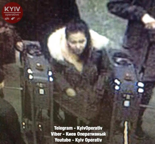 Девушку видели в метро. Фото: facebook.com/rovshanbek.rozmetov, facebook.com/KyivOperativ