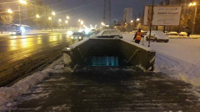 <p>У четвер столицю початло засипати снігом. Фото: kyivcity.gov.ua</p>