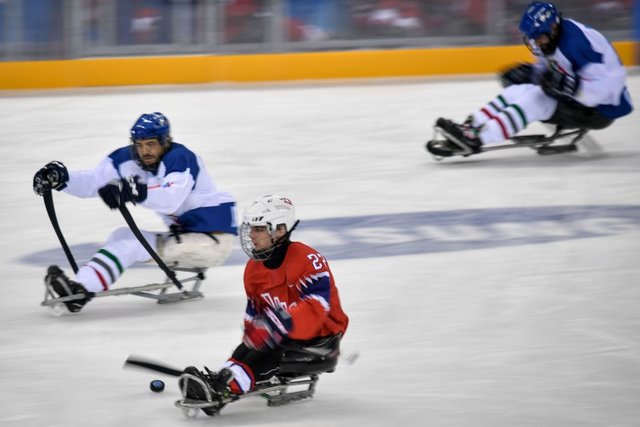 Хоккей на Паралимпиаде-2018. Фото AFP