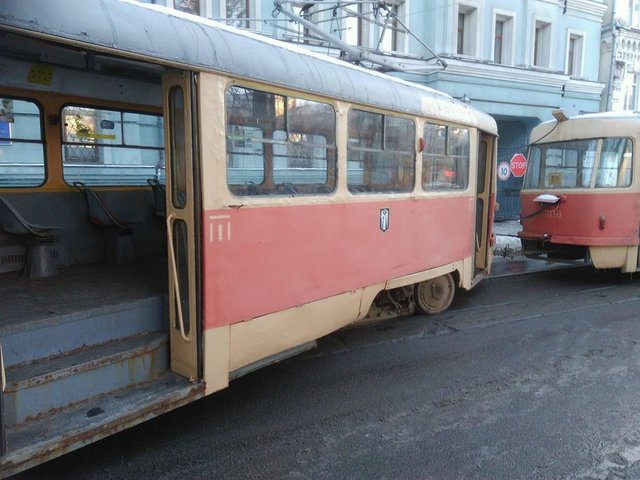 Трамвай сломался. Фото: Транспорт Києва
