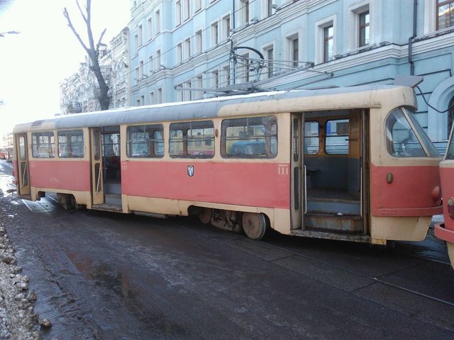 <p>Трамвай зламався. Фото: Транспорт Києва</p>