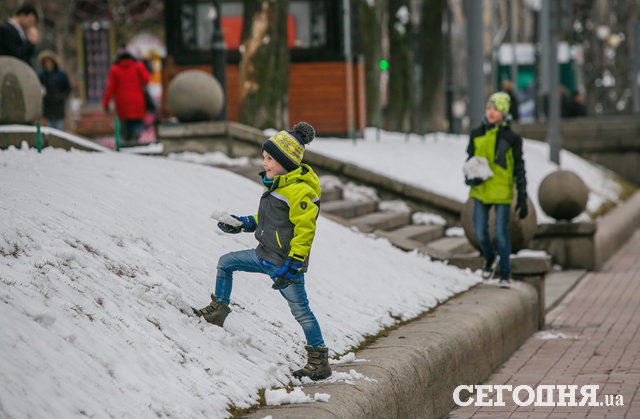 <p>Київ знову в снігу</p> | Фото: Данило Павлов