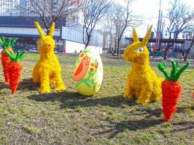 Кролики, морковка и писанка. Фото: КП СЗН Печерского района
