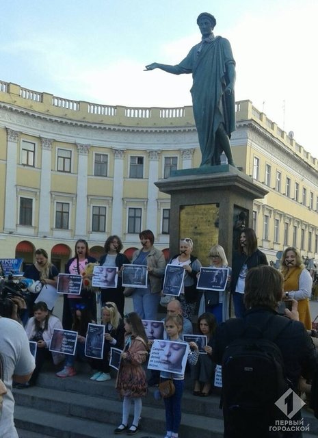 Одеситів просять не мовчати. Фото: 1tv.od.ua
