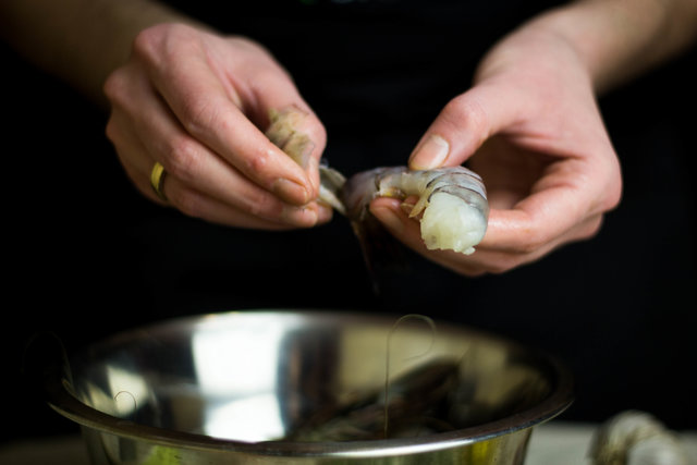 Пошаговый процесс приготовления шпинатной пасты с креветками | Фото: Фото: пресс-служба