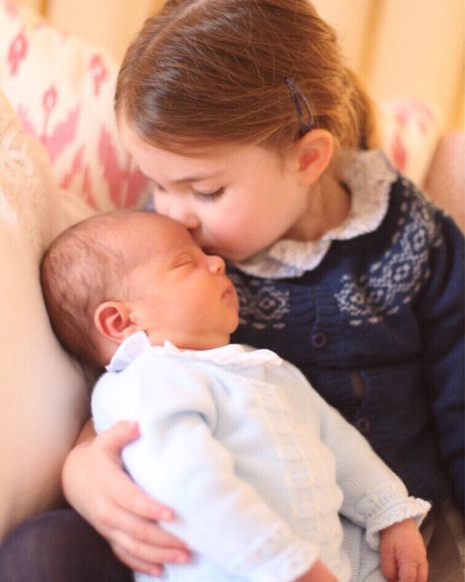 Принцесса Шарлотта и принц Луи | Фото: instagram.com/kensingtonroyal