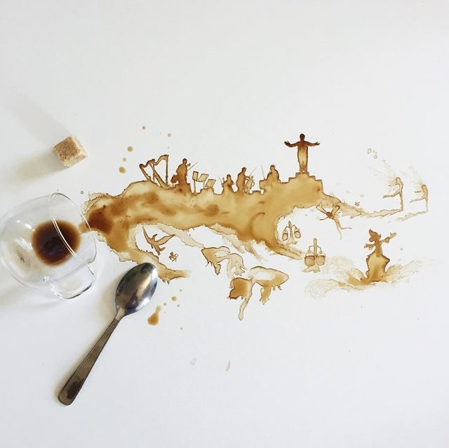 Рисунки из кофе от итальянской художницы Фото: instagram.com/bernulia