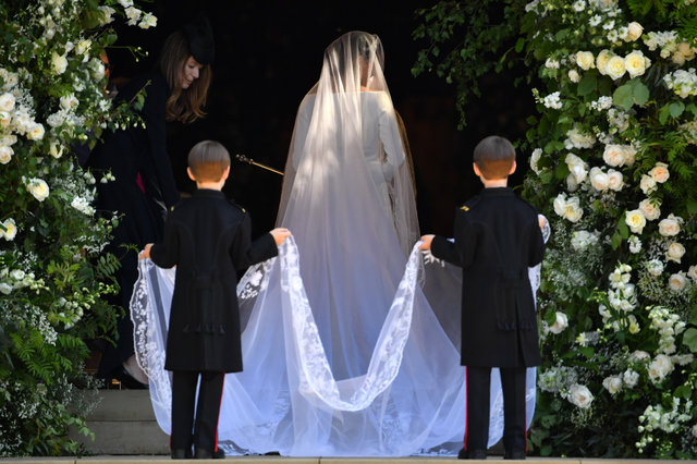 Хлопчик-паж став зіркою королівського весілля | Фото: Getty