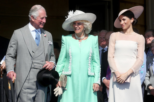 Принц Чарльз с супругой Камиллой и Меган Маркл | Фото: Фото: Getty