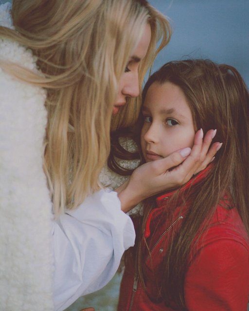 Светлана Лобода с дочерью Евангелиной | Фото: Фото: instagram.com/lobodaofficial
