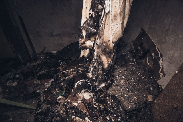 В здании снова был пожар. Фото: kiev.informator.ua