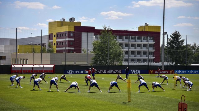 Тренировка сборной России накануне матча. Фото AFP