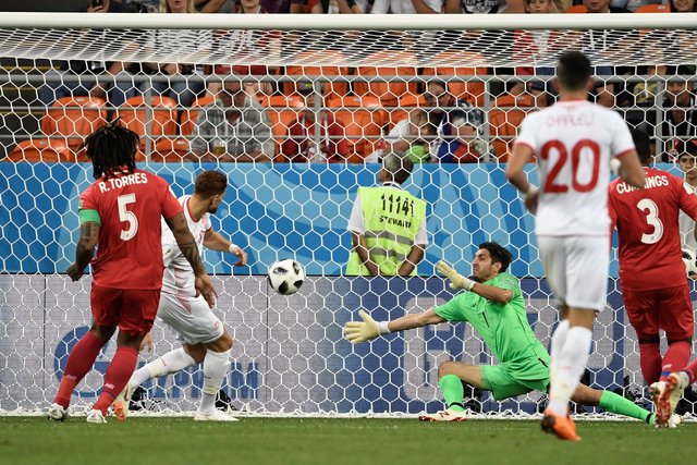 Первый гол Туниса