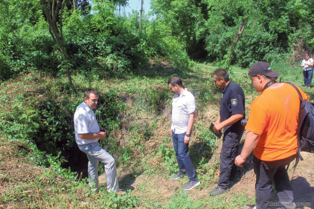 Під охороною. Захищати підземний скит від вандалів і чорних археологів буде поліція. Фото: kharkivoda.gov.ua