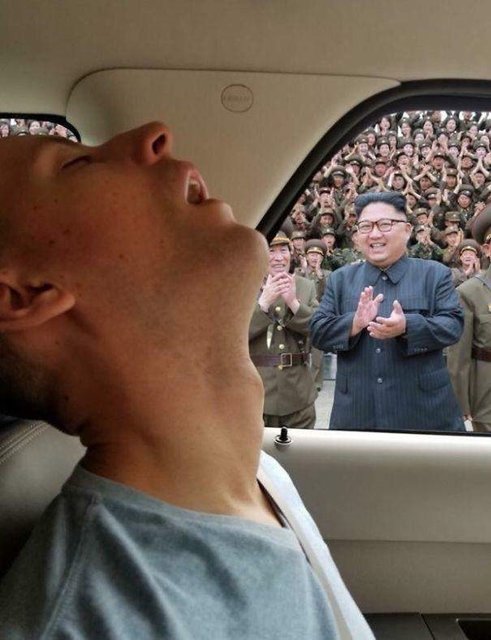 Парень заснул в машине и стал героем фотошопа | Фото: Фото: facebook/I'm telling God