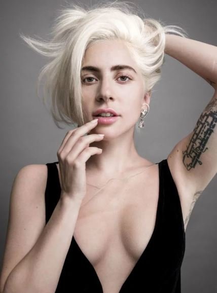 Леди Гага. Фото: Vogue