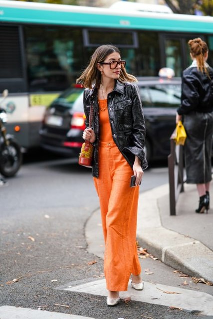 Как правильно носить оранжевый цвет. Фото: Getty