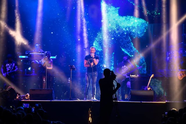 Концерт Олега Винника в Запоріжжі | Фото: Фото: instagram.com/olegg.vynnyk