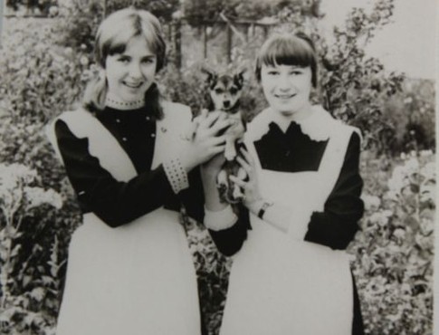У Елены всегда были хорошие отношения с одноклассниками, фото из семейного архива