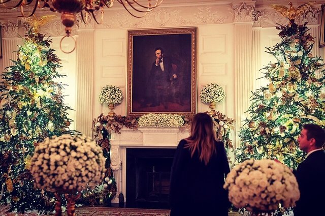 Меланія Трамп прикрасила ялинку | Фото: Фото: instagram/flotus