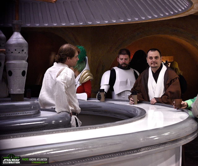 Кантина в Мос Ейслі. Тут Обі-Ван і Люк познайомилися з Ханом. Фото: з архіву А. Атлантова
