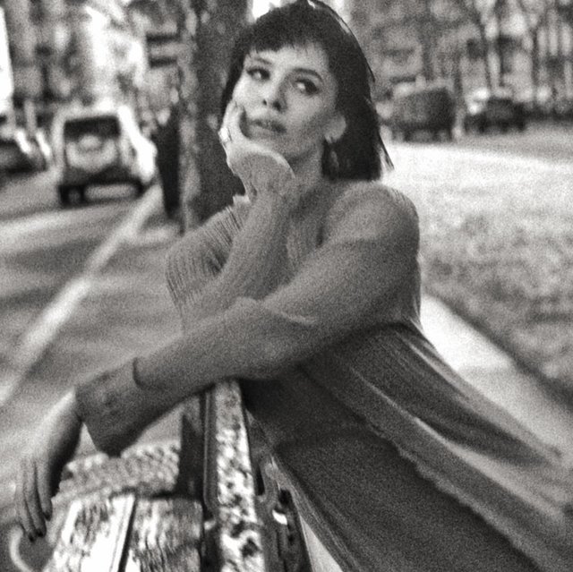 Даша Астаф'єва в Парижі | Фото: Фото: instagram.com/da_astafieva