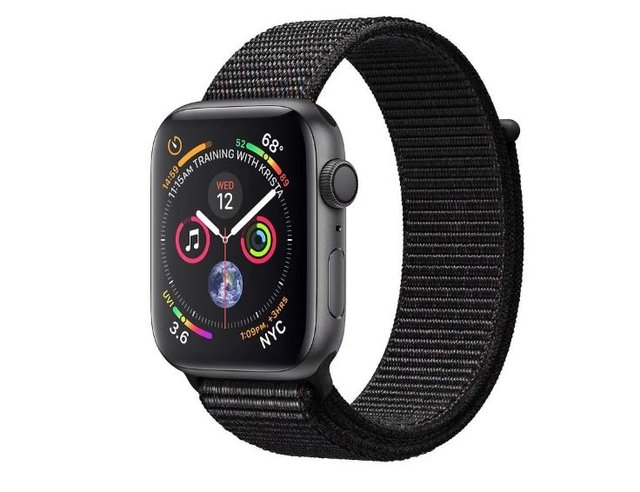 Часы Apple Watch Series 4. Цена: 10000 грн. | Фото: Фото: Apple